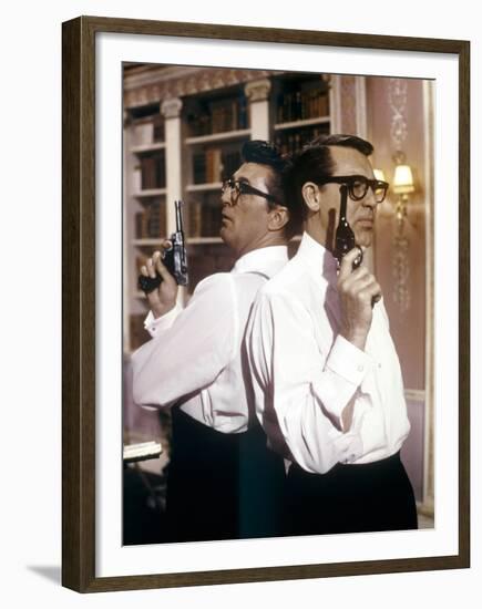 Ailleurs l'herbe est plus verte (The Grass is Greener) by Stanley Donen with Robert Mitchum, Cary G-null-Framed Photo