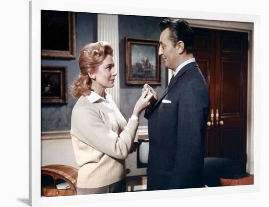 Ailleurs l'herbe est plus verte THE GRASS IS GREENER by StanleyDonen with Deborah Kerr and Robert M-null-Framed Photo