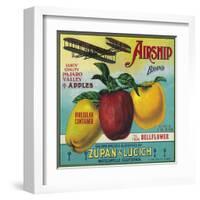 Airship Apple Crate Label - Watsonville, CA-Lantern Press-Framed Art Print