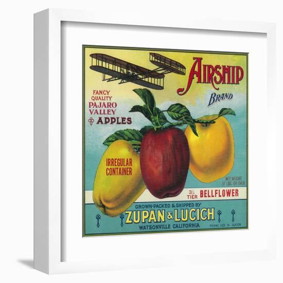 Airship Apple Crate Label - Watsonville, CA-Lantern Press-Framed Art Print