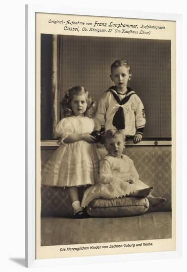 Ak Die Herzoglichen Kinder Von Sachsen Coburg Und Gotha, Kleid, Matrosenanzug-null-Framed Photographic Print