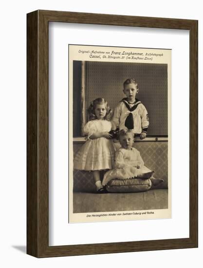 Ak Die Herzoglichen Kinder Von Sachsen Coburg Und Gotha, Kleid, Matrosenanzug-null-Framed Photographic Print