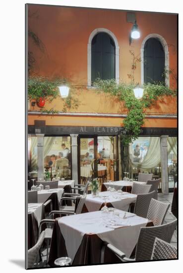 Al Teatro Cafe, Venezia-Alan Blaustein-Mounted Photographic Print
