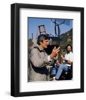 Alan Alda, M*A*S*H (1972)-null-Framed Photo