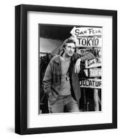 Alan Alda - M*A*S*H-null-Framed Photo