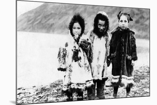 Alaska - Native Children in Parkas-Lantern Press-Mounted Premium Giclee Print