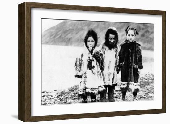 Alaska - Native Children in Parkas-Lantern Press-Framed Art Print