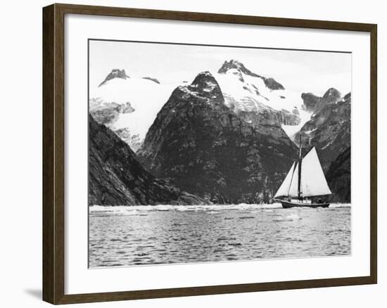 Alaska View - Sailing Along Coast Glacier Views Photograph-Lantern Press-Framed Art Print