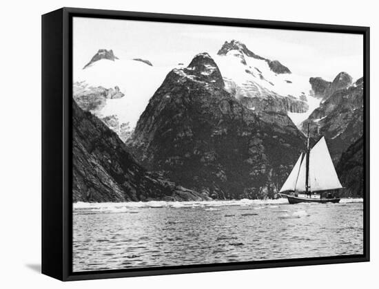 Alaska View - Sailing Along Coast Glacier Views Photograph-Lantern Press-Framed Stretched Canvas