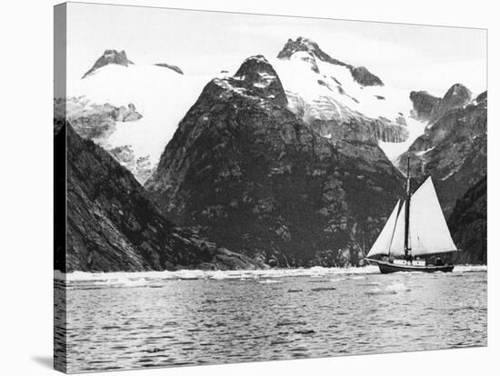 Alaska View - Sailing Along Coast Glacier Views Photograph-Lantern Press-Stretched Canvas