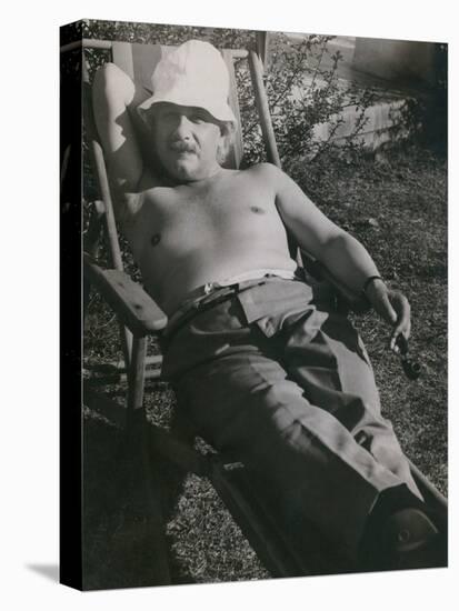 Albert Einstein Sunbathing in 1932-null-Stretched Canvas