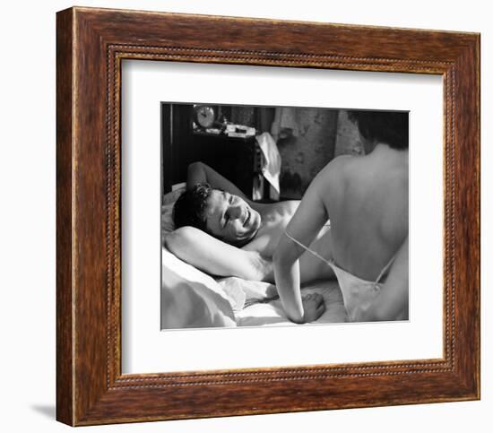 Albert Finney - Saturday Night and Sunday Morning-null-Framed Photo