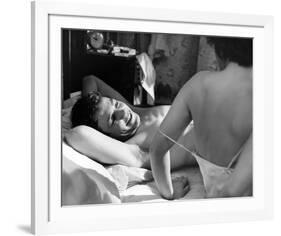 Albert Finney - Saturday Night and Sunday Morning-null-Framed Photo