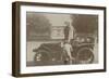 Album photographique : Panhard et Levassor vers 1901 (passagère et son chauffeur)-null-Framed Giclee Print