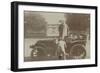 Album photographique : Panhard et Levassor vers 1901 (passagère et son chauffeur)-null-Framed Giclee Print