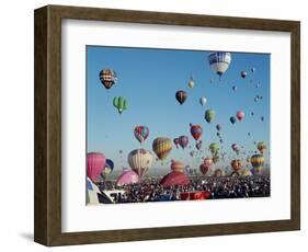 Albuquerque Balloon Fiesta, Albuquerque, New Mexico, USA-Steve Vidler-Framed Photographic Print