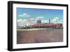 Albuquerque, New Mexico - View of Municipal Airport Admin Building-Lantern Press-Framed Art Print