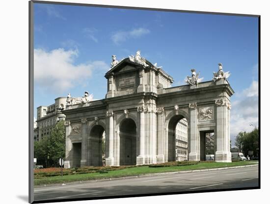 Alcala Gate, Madrid, Spain-Peter Scholey-Mounted Photographic Print