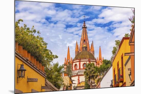 Aldama Street Parroquia Archangel Church. San Miguel de Allende, Mexico.-William Perry-Mounted Premium Photographic Print