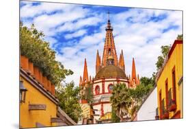 Aldama Street Parroquia Archangel Church. San Miguel de Allende, Mexico.-William Perry-Mounted Premium Photographic Print