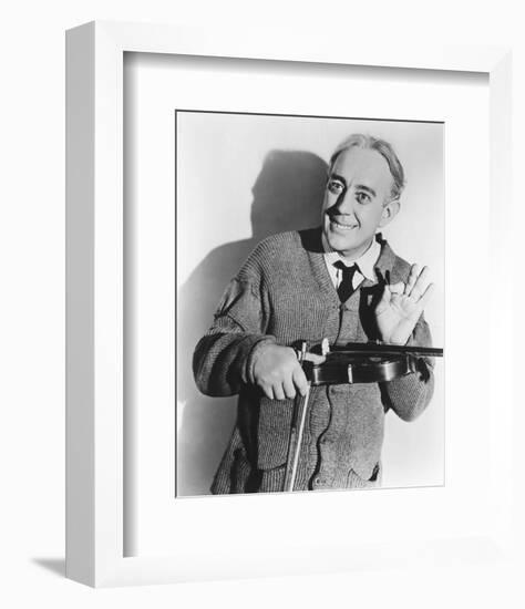 Alec Guinness-null-Framed Photo