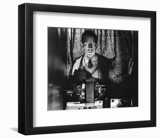 Alec Guinness-null-Framed Photo