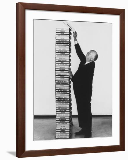 Alfred Hitchcock, Torn Curtain, 1966-null-Framed Photographic Print