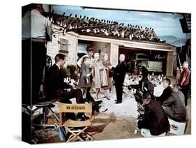 Alfred hitchcock, Veronica Cartwright, Rod Taylor,Tippi Hedren and Jessica Tandy, 1963-null-Stretched Canvas