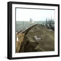 Alicante (Spain), the Pier, Circa 1885-1890-Leon, Levy et Fils-Framed Photographic Print