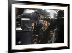 Alien, 1979 directed by Ridley Scott with Sigourney Weaver and Tom Skerritt (photo)-null-Framed Photo