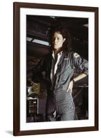 Alien, 1979 directed by Ridley Scott with Sigourney Weaver (photo)-null-Framed Photo