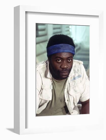 Alien, 1979 directed by Ridley Scott with Yaphet Kotto (photo)-null-Framed Photo