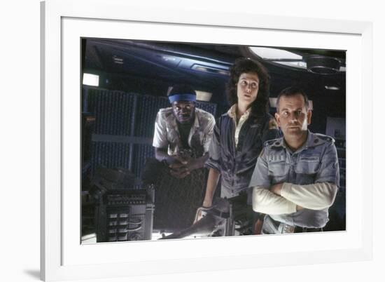 Alien, 1979 directed by Ridley Scott with Yaphet Kotto, Sigourney Weaver and Ian Holm (photo)-null-Framed Photo