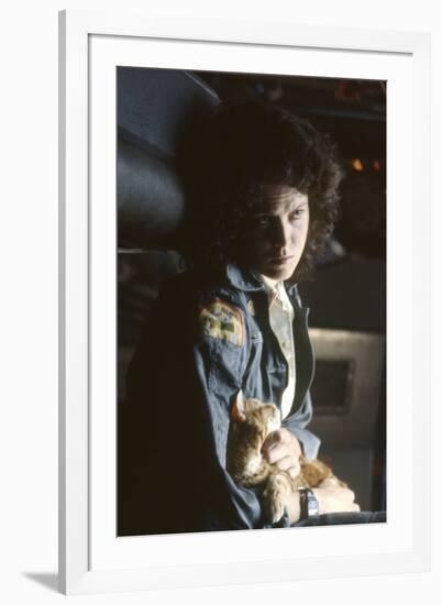 Alien, le huitieme passager (ALIEN), Sigourney Weaver, 1979 by RidleyScott (photo)-null-Framed Photo