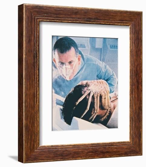 Alien-null-Framed Photo