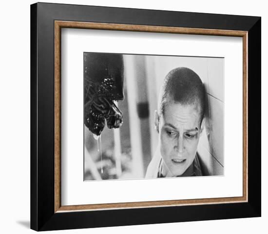 Alien-null-Framed Photo