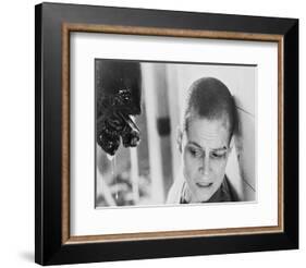 Alien-null-Framed Photo