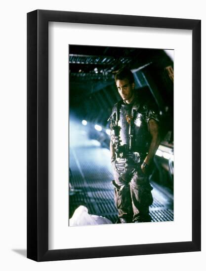 ALIENS, 1986 directed by JAMES CAMERON with Michael Biehn (photo)-null-Framed Photo