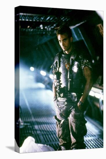 ALIENS, 1986 directed by JAMES CAMERON with Michael Biehn (photo)-null-Stretched Canvas