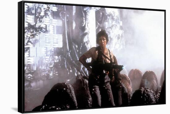 ALIENS, 1986 directed by JAMES CAMERON with Sigourney Weaver and Carrie Henn (photo)-null-Framed Stretched Canvas