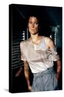 ALIENS, 1986 directed by JAMES CAMERON with Sigourney Weaver (photo)-null-Stretched Canvas