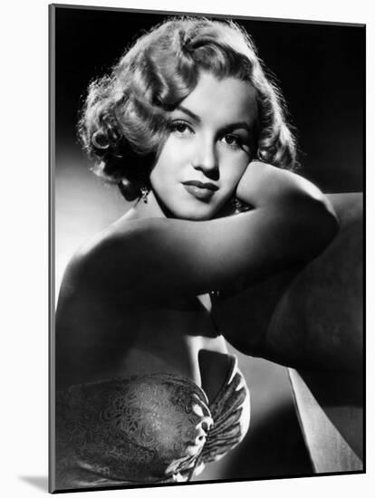 All About Eve, Marilyn Monroe, 1950-null-Mounted Photo