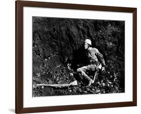 "All quiet on the western front" by Lewis Milestone with Lew Ayres, 1930 (b/w photo)-null-Framed Photo