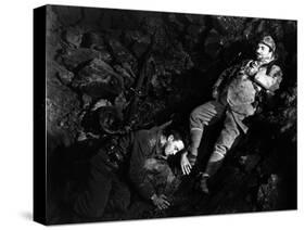 ALL QUIET ON THE WESTERN FRONT by Lewis Milestone with Lew Ayres, Raymond Griffith, 1930 (b/w photo-null-Stretched Canvas