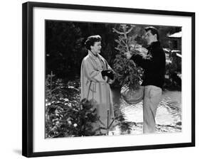 All That Heaven Allows, Jane Wyman, Rock Hudson, 1955-null-Framed Photo