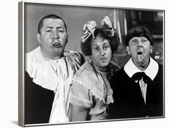 All the World's a Stooge, Curly Howard, Larry Fine, Moe Howard, 1941-null-Framed Photo