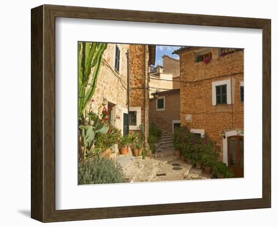 Alley in Fornalutx, Majorca, Balearics, Spain-Katja Kreder-Framed Photographic Print