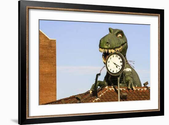 Alligator, Hollywood Boulevard, Los Angeles, USA-Françoise Gaujour-Framed Photographic Print