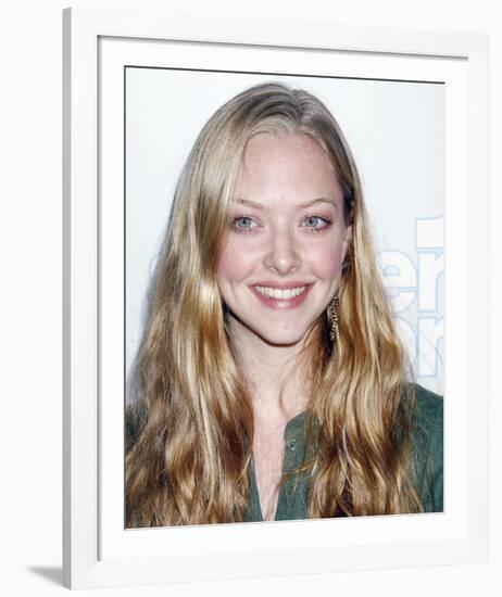 Amanda Seyfried-null-Framed Photo