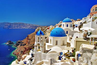 https://imgc.allpostersimages.com/img/posters/amazing-santorini-travel-in-greek-islands-series_u-L-PN40GJ0.jpg?artPerspective=n